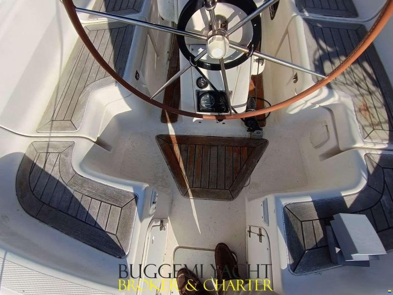 Bavaria 42