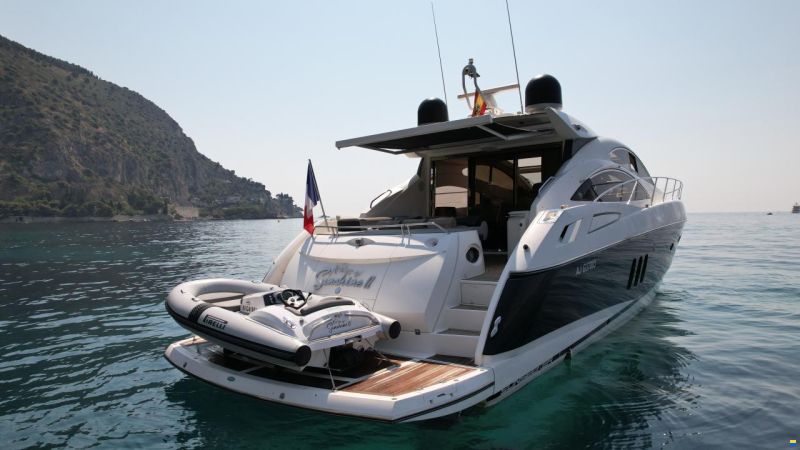 Sunseeker Predator 62