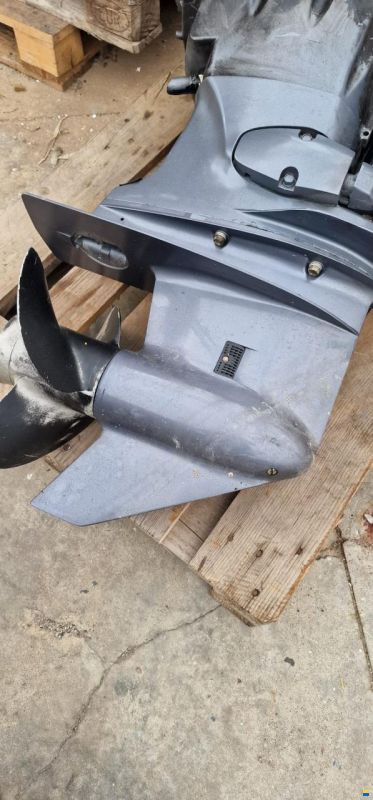 Suzuki Yamaha F50AED 62Y Outboard Engine