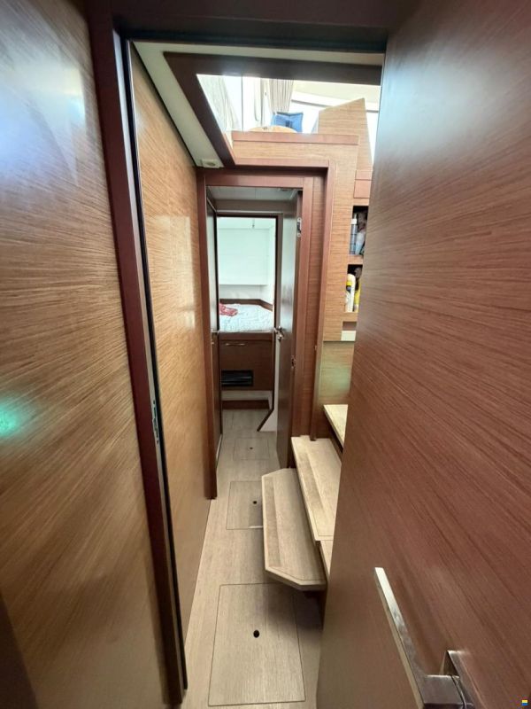 Lagoon 40