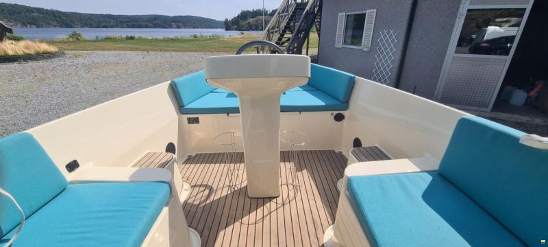 JR Yachts Classic 7 Electric