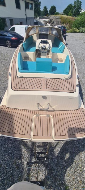 JR Yachts Classic 7 Electric