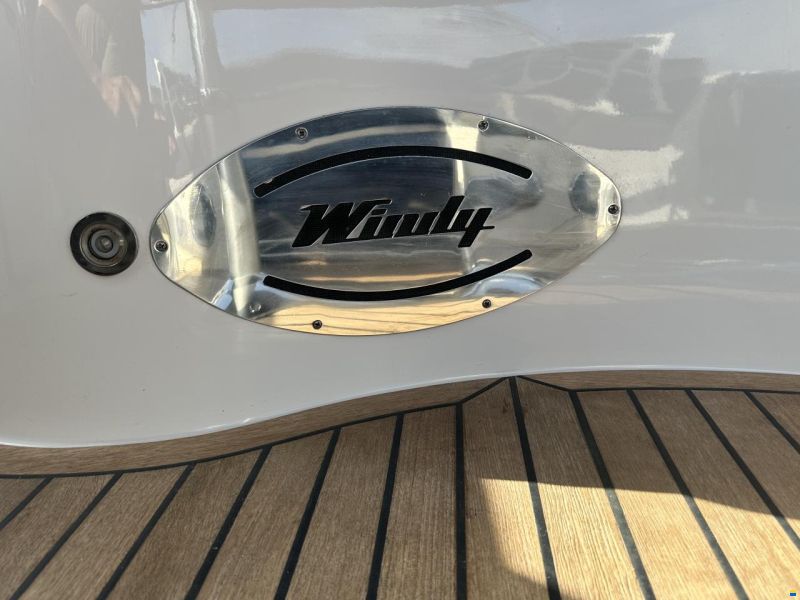 Windy 42 Grand Bora