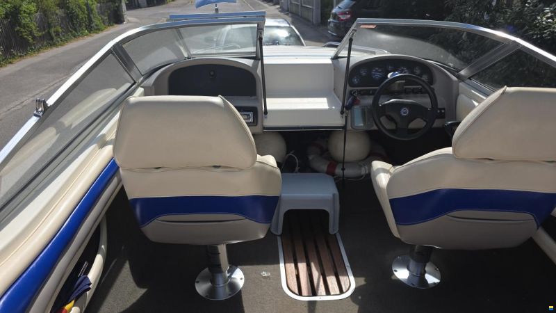 Stingray 558 ZP