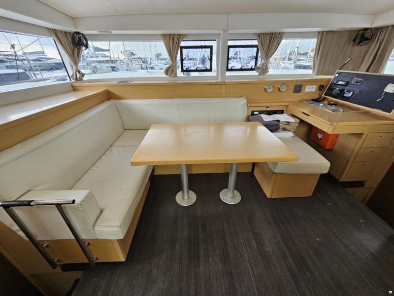 Lagoon 400 S2