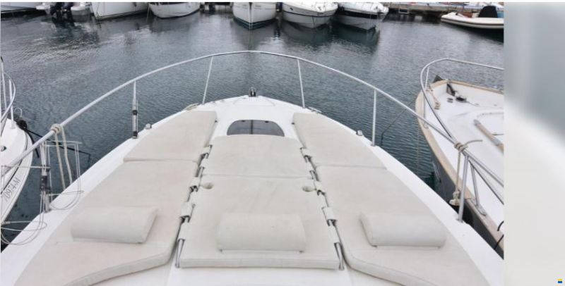 Sea Ray 335 Sundancer
