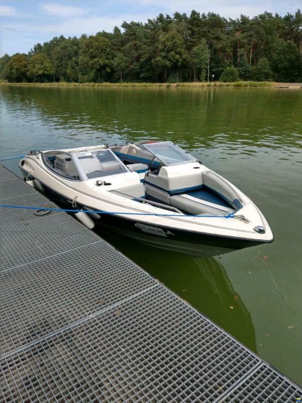 Bayliner 2050 Capri