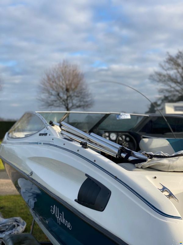 Bayliner 2050 Capri