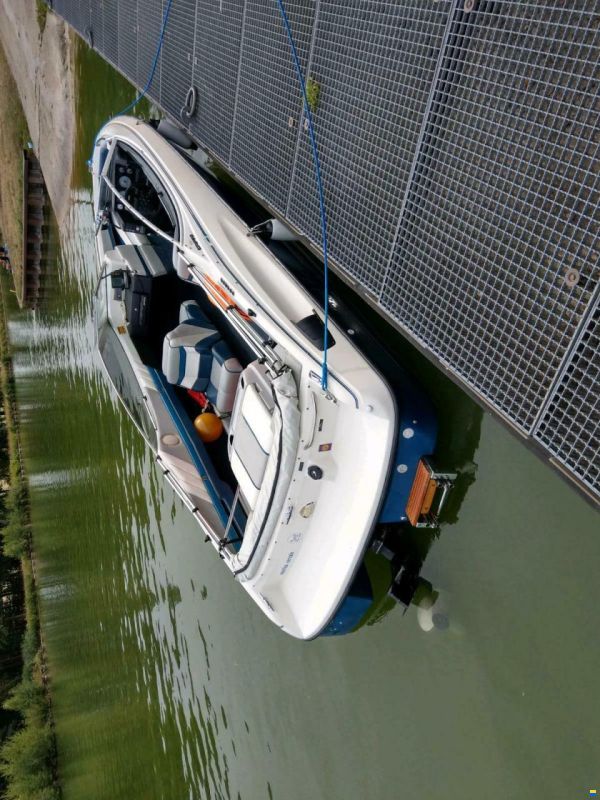 Bayliner 2050 Capri