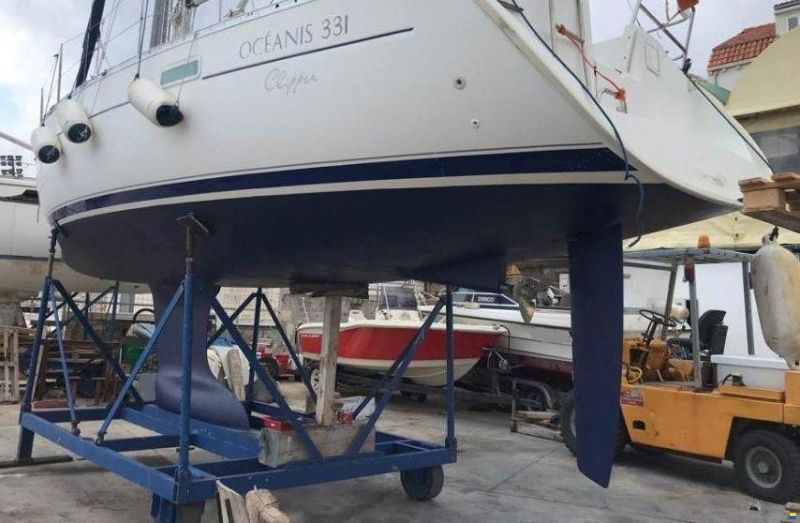 Beneteau Oceanis 331 A/C