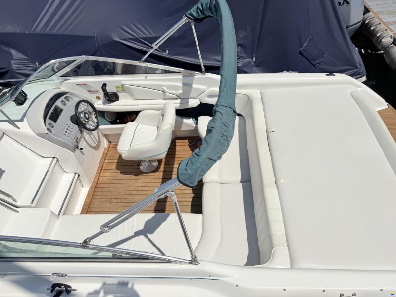Sea Ray 220 OV