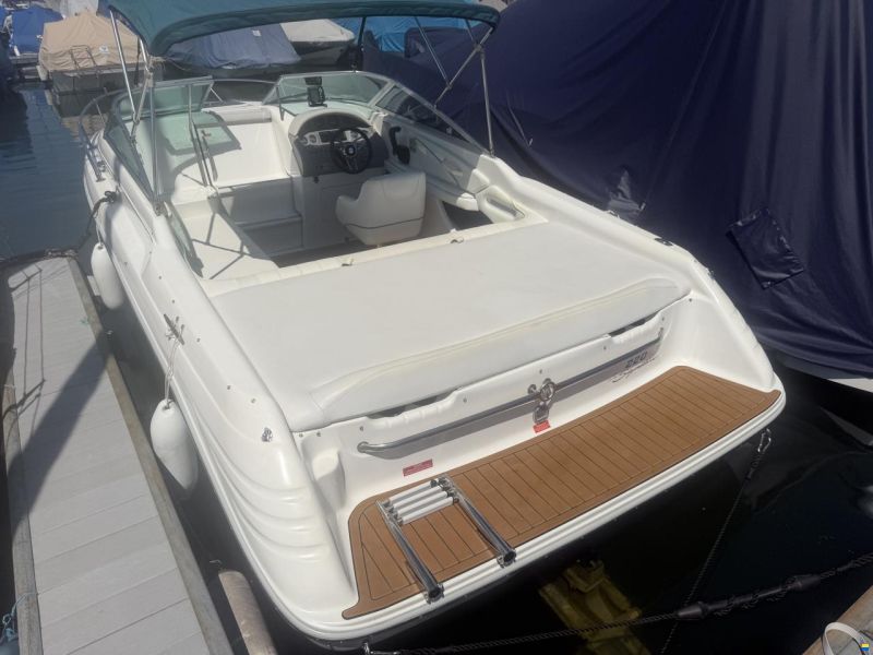 Sea Ray 220 OV