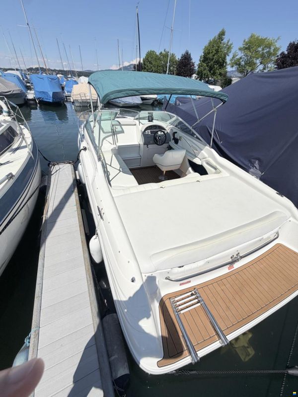 Sea Ray 220 OV