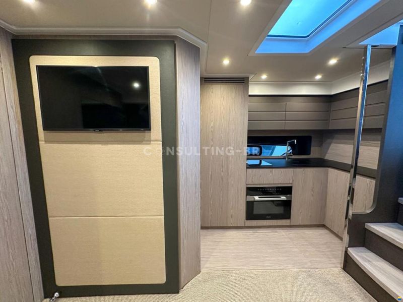 Azimut Atlantis 45