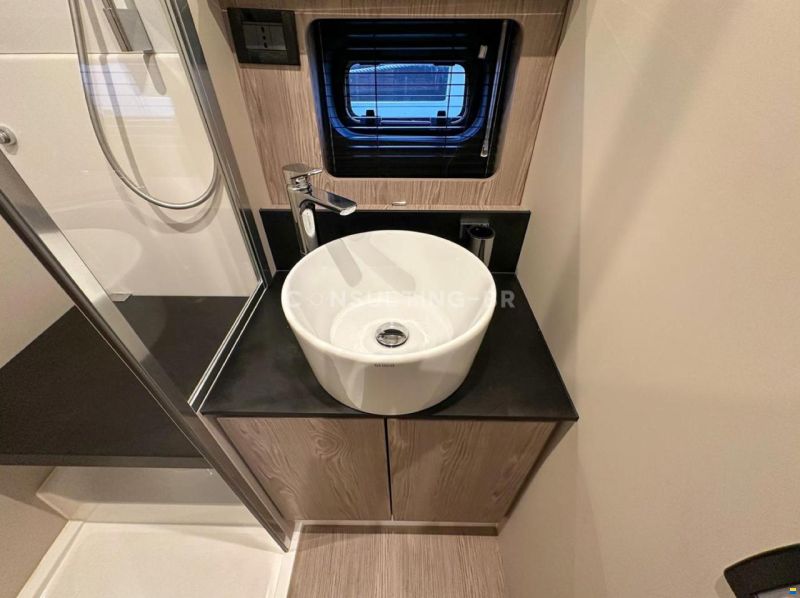 Azimut Atlantis 45