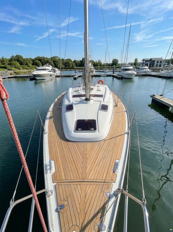 Bavaria 37 Cruiser