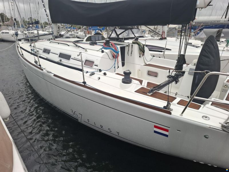 Beneteau First 36.7