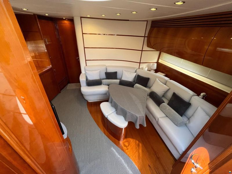 Pershing 50' HT