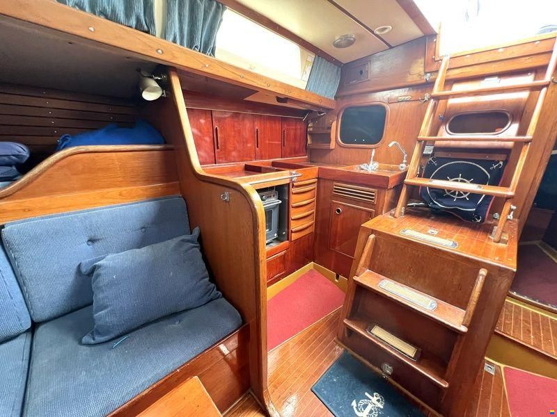 Swan 38