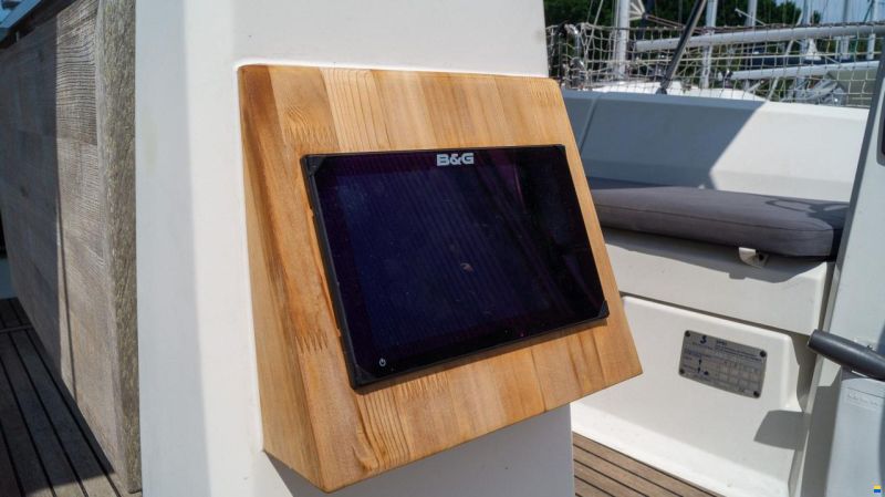 Beneteau OCEANIS 38.1
