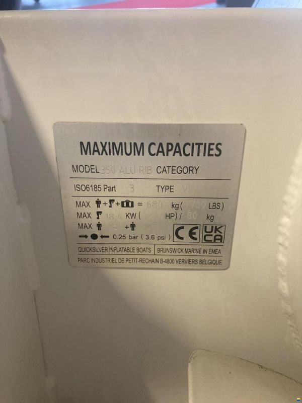 Quicksilver 350 Aluminium Hypalon