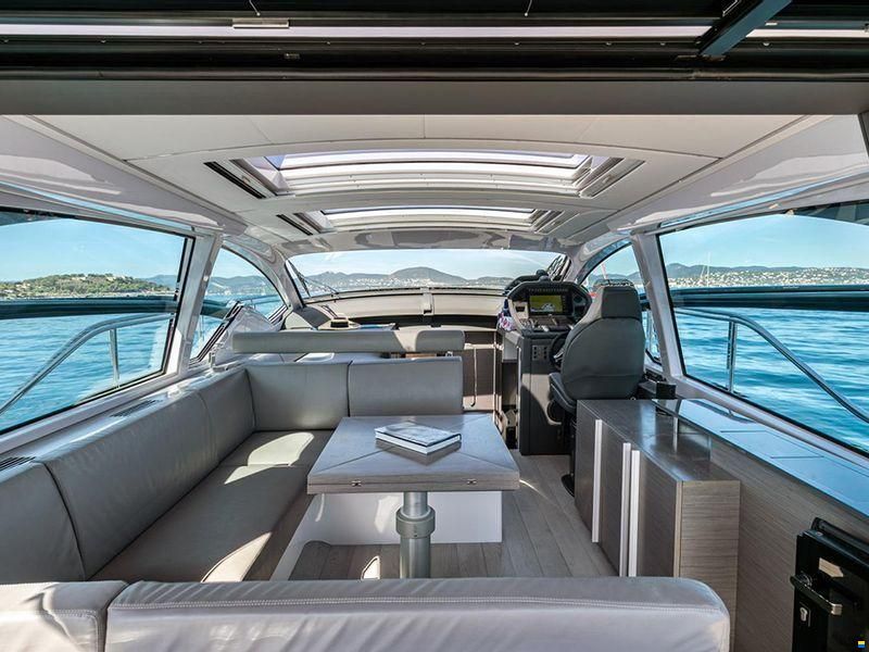 Ferretti S.P.A 5X