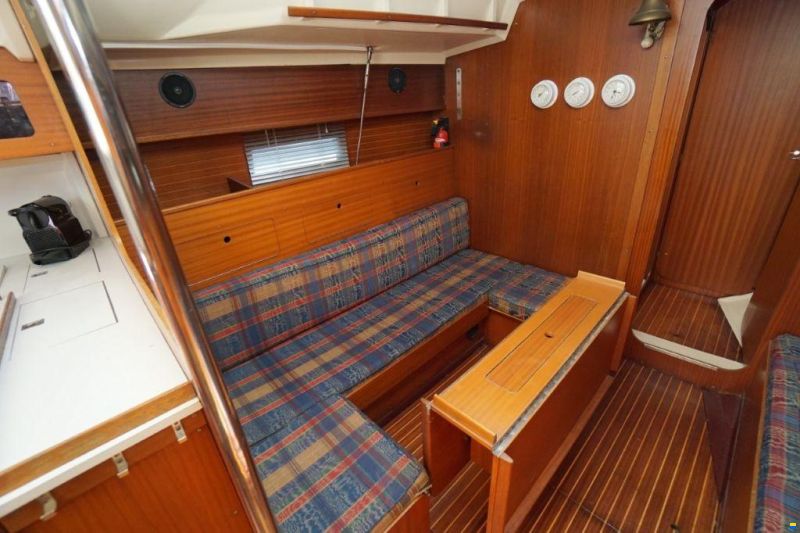 Dufour 34