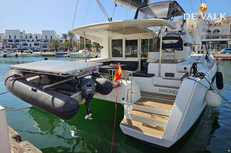 Lagoon 40