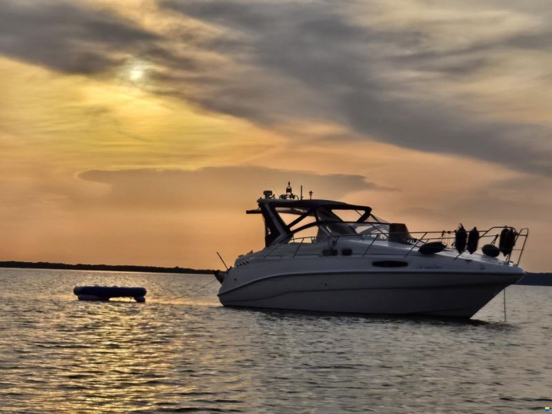 Sealine S 28
