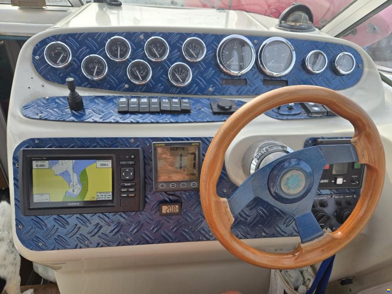 Sealine S 28
