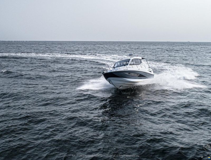 Quicksilver Active 905 Weekend