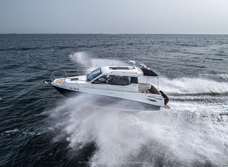 Quicksilver Active 905 Weekend