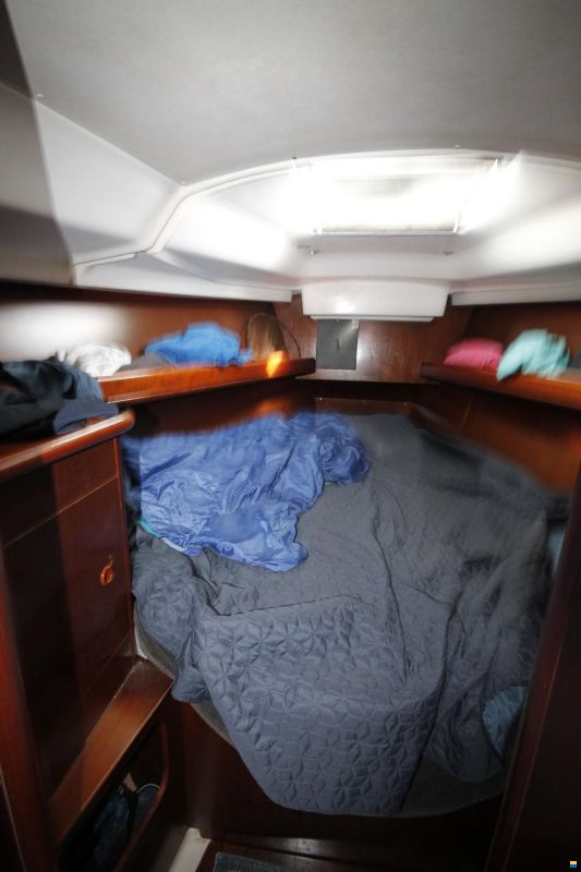 Beneteau Oceanis Clipper 411