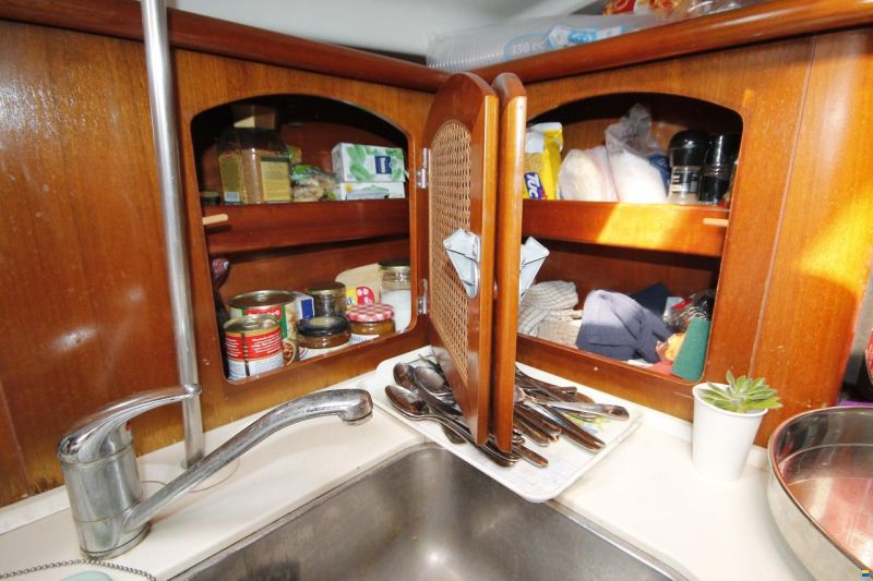 Beneteau Oceanis Clipper 411
