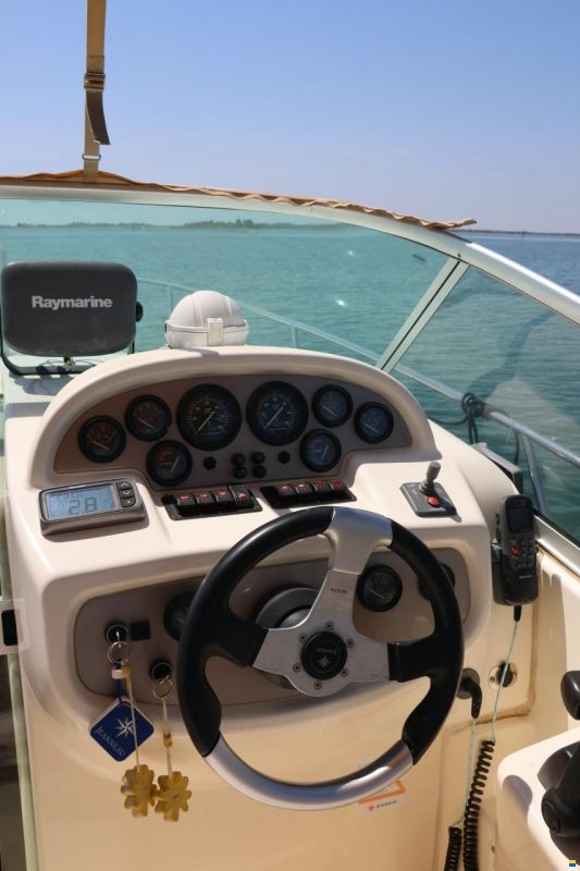 Jeanneau Leader 805
