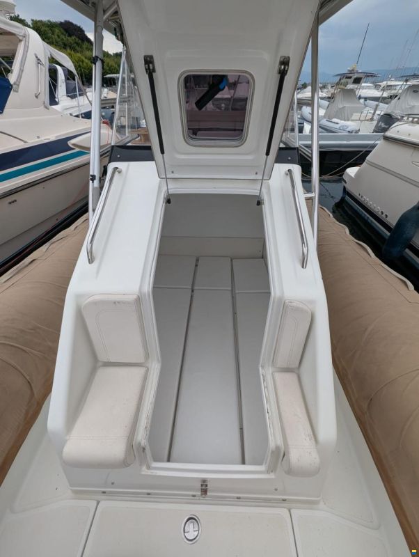 CAB Dorado 10
