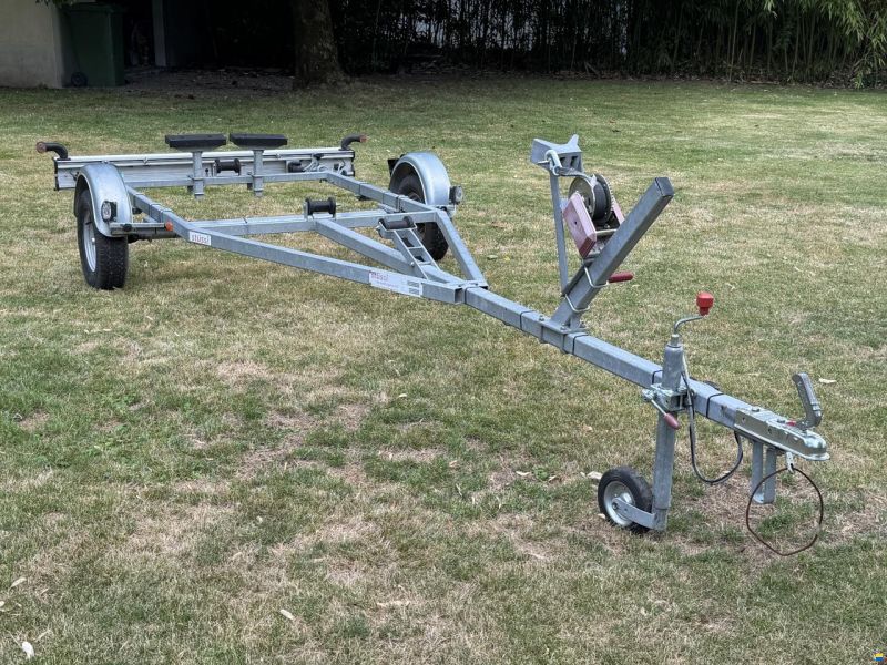 Stüssi Bootsanhänger B 500