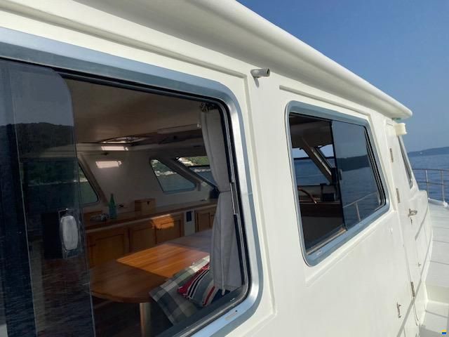 Trawler 18