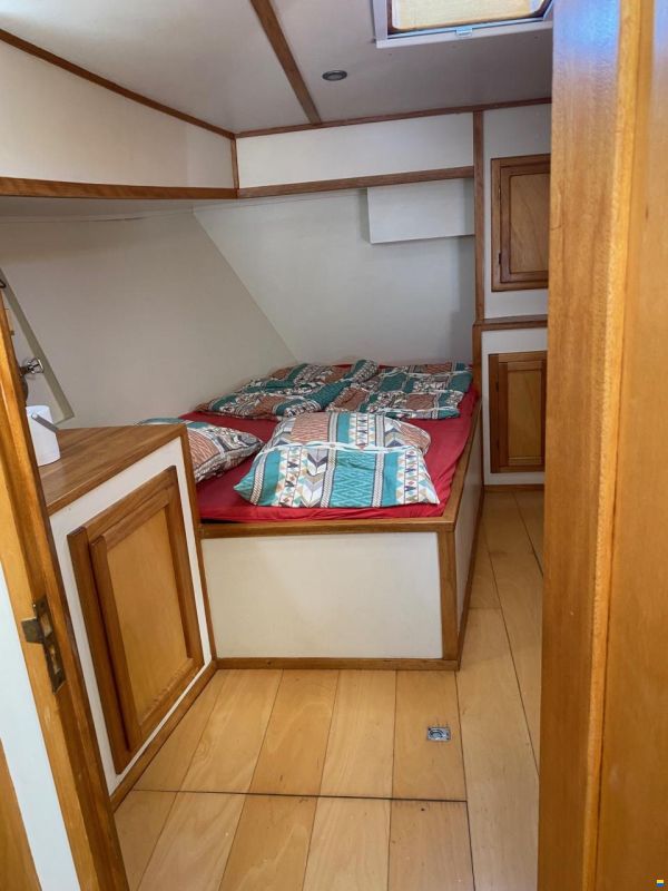 Trawler 18