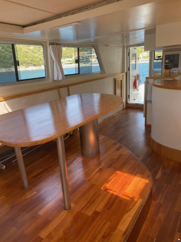 Trawler 18