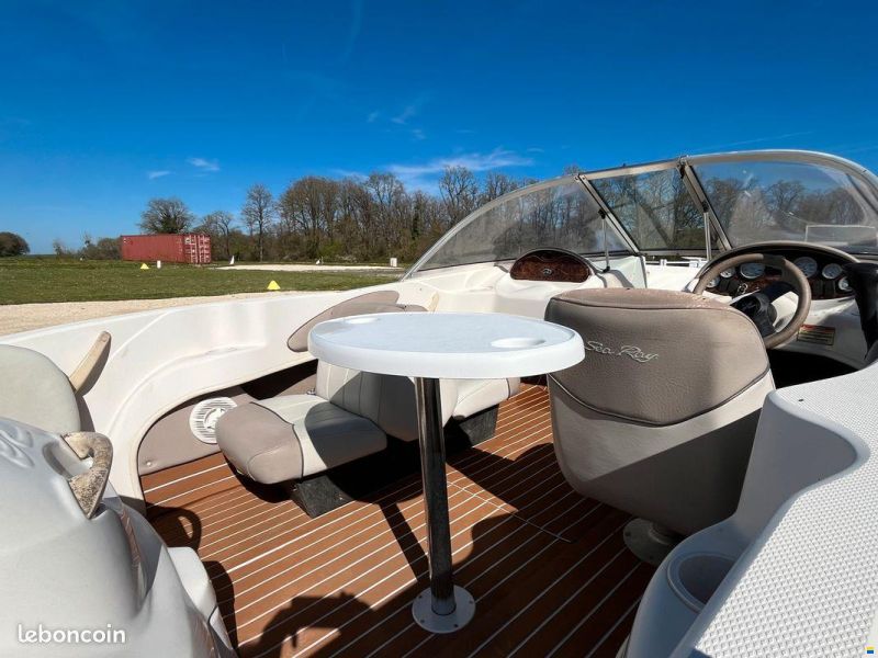 Sea Ray 176 Bow Rider
