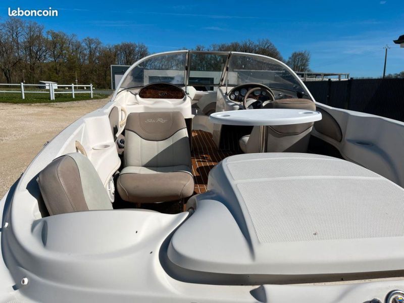 Sea Ray 176 Bow Rider