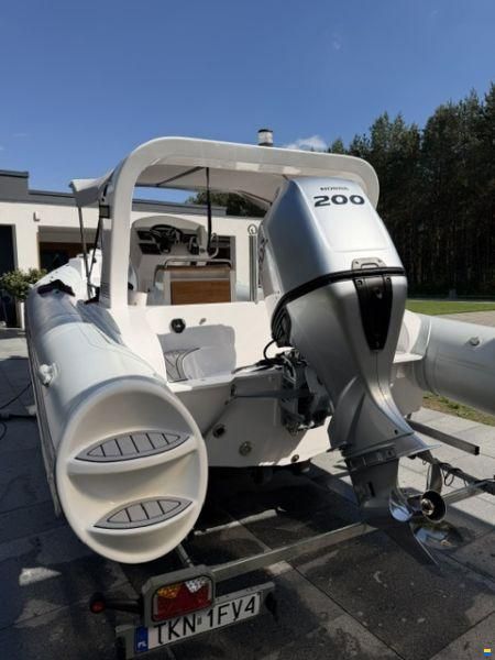 Mer Vista RIB 760
