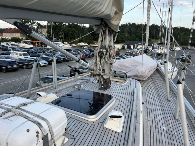 Hallberg-Rassy 382