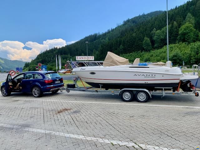 Bayliner Avanti 7