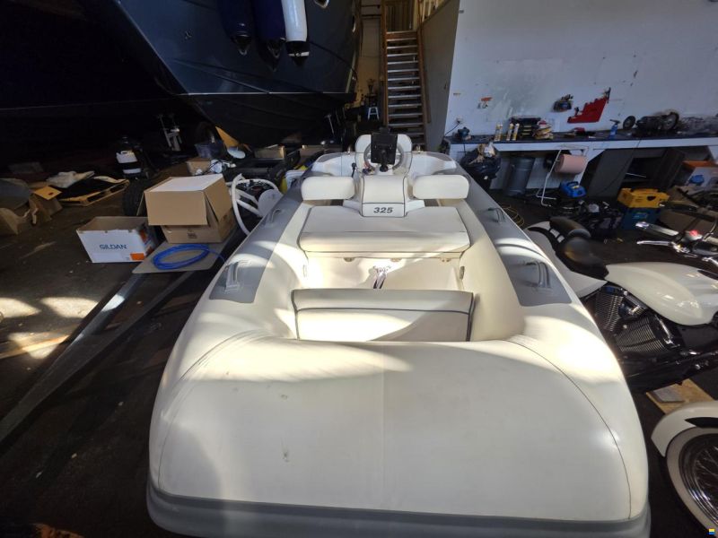Williams Turbojet 325