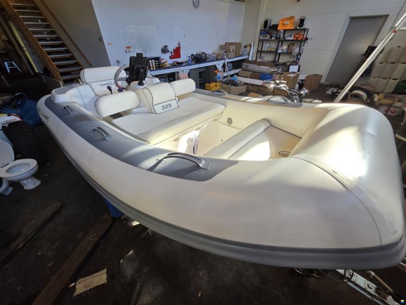 Williams Turbojet 325