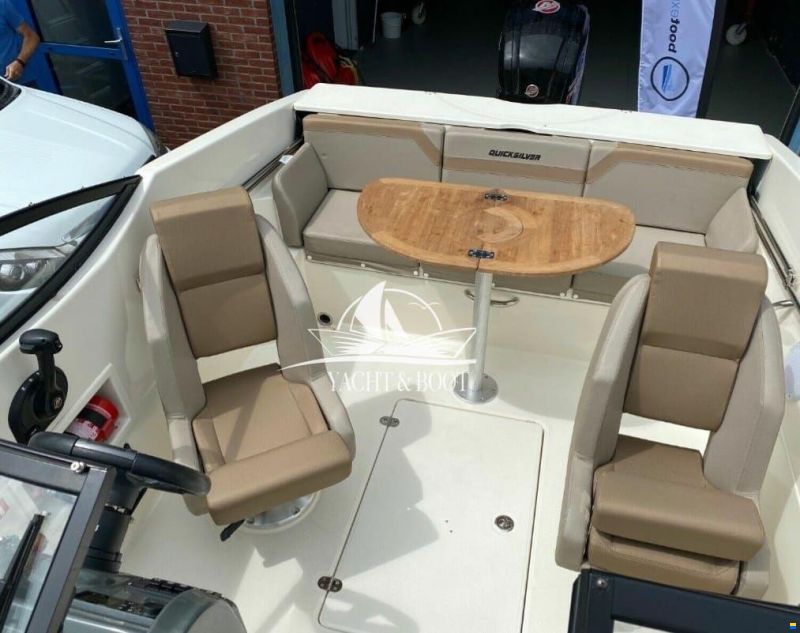 Quicksilver 605 Activ