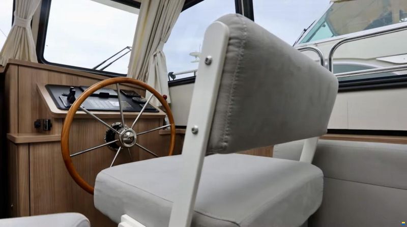 Linssen 30SL Sedan