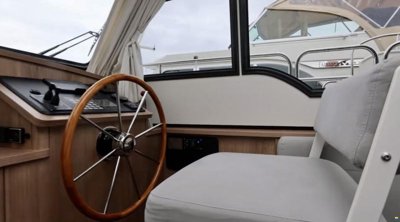 Linssen 30SL Sedan